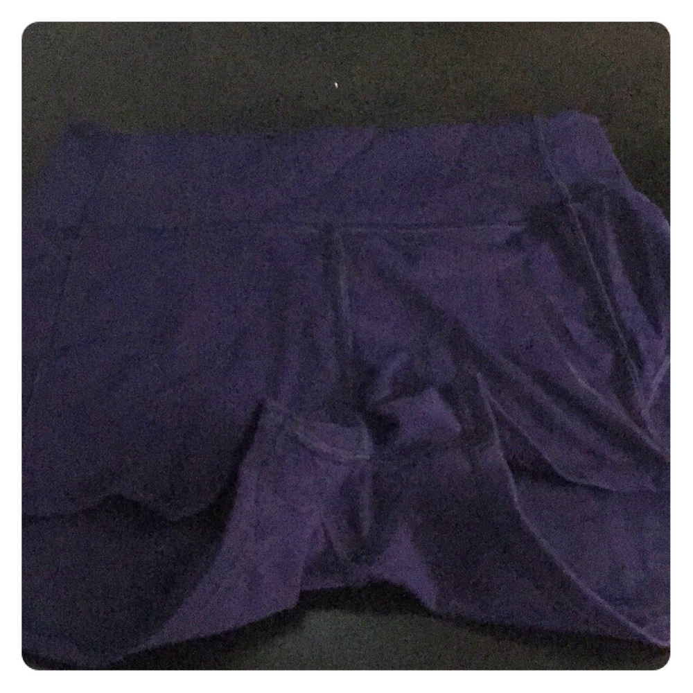 Lululemon high rise booty shorts in plum